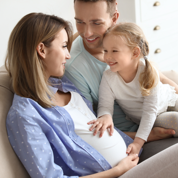 Pregnant mother with family_square