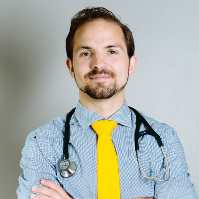 Portrait of Dr. Mark Woodall, a naturopath at Cascade Integrative Medicine in Issaquah and Sammamish